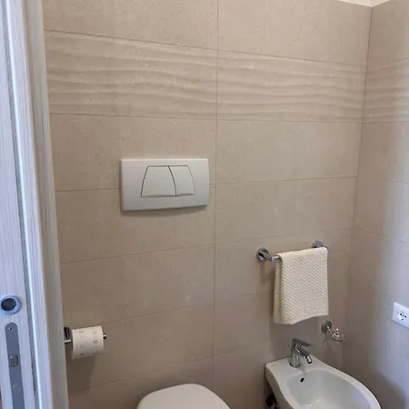 Belvedere Rooms Con Piscina - Le Grotte Rooms And Apartments *