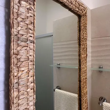 Belvedere Rooms Con Piscina - Le Grotte Rooms And Apartments Homestay *